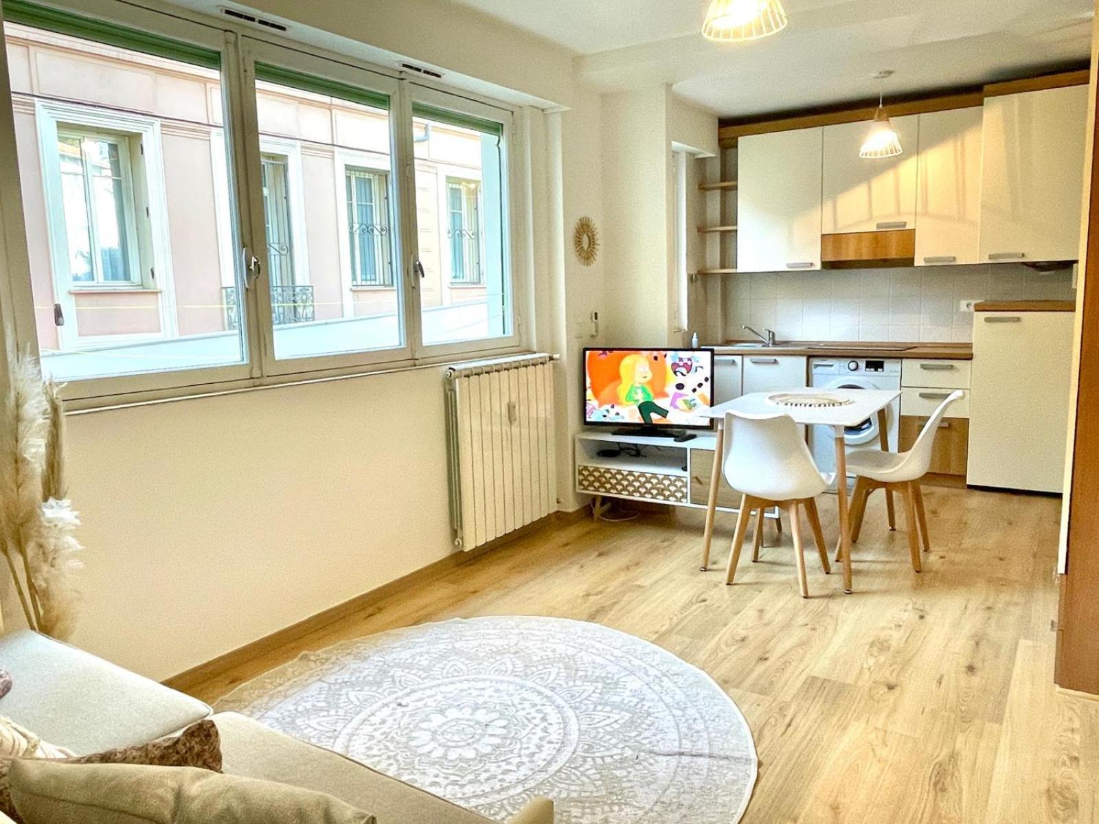 Cas'Azur Apartment Ментона Екстериор снимка